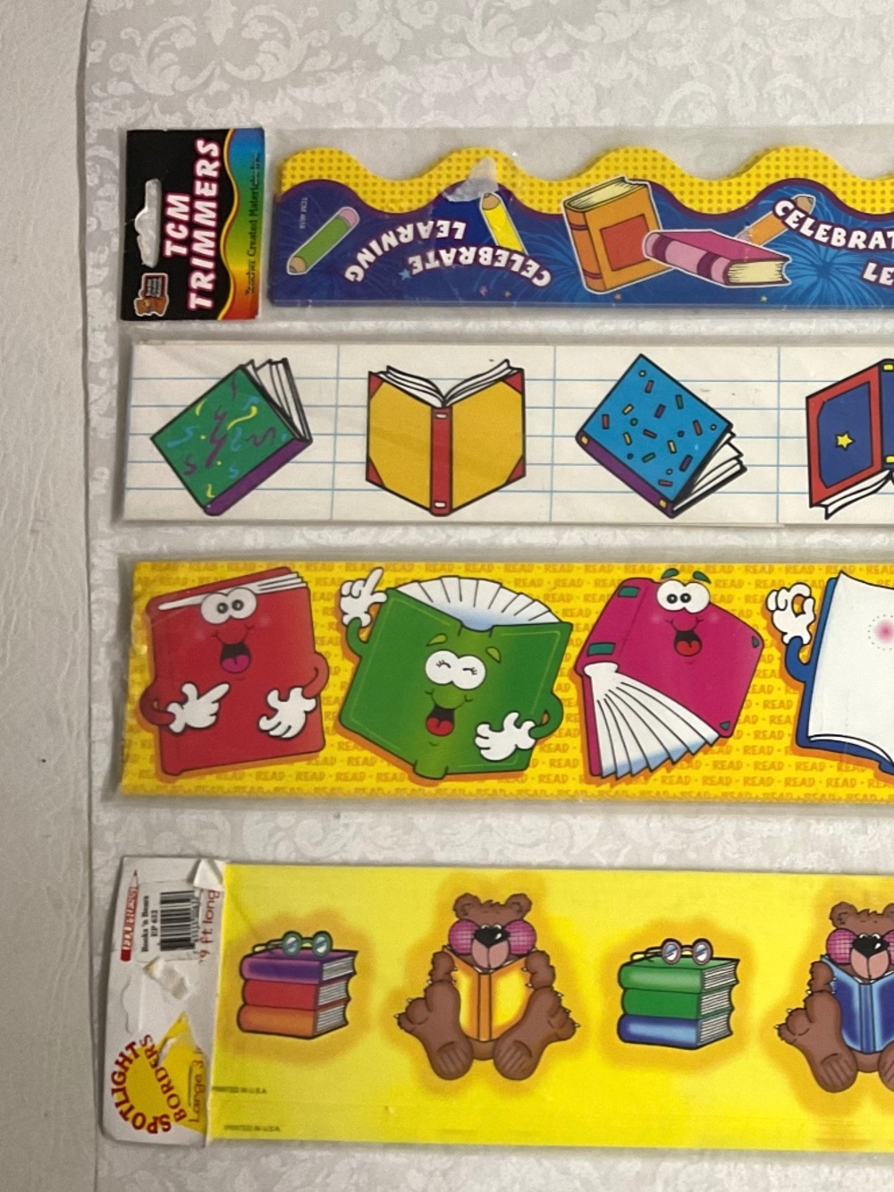 LOT: 4 pc. 'BOOKS'  Paper Border,  TCM TRIMERS & SPOTLIGHT BORDERS